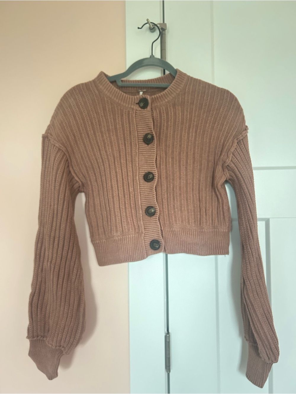 Free People Size Small Cardi Mocha Classic Cardigan Sweater - Picture 4 of 9